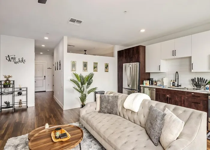 Escape To The Penthouse King Bed *